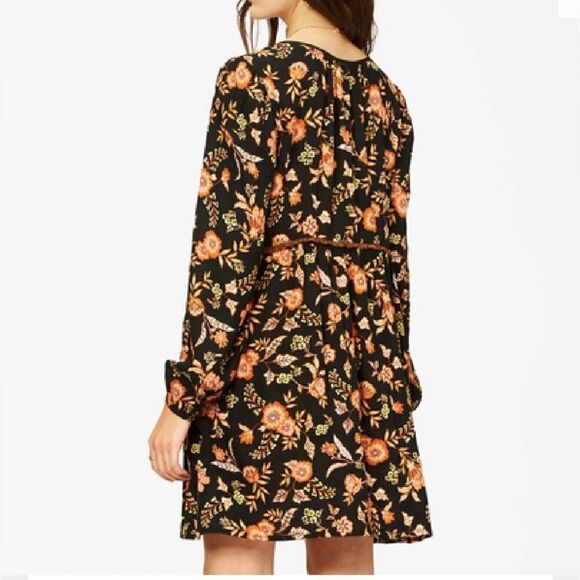 Billabong Hearts Desire Shift Dress - Picture 10 of 10